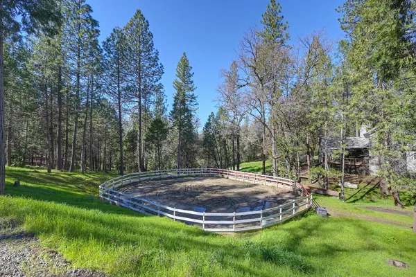 $1,400,000 | 7010 Flat Creek Drive, Somerset, CA 95684