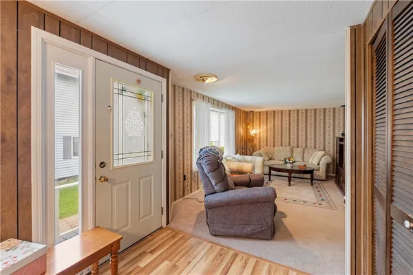 $349,900 | 4753 East Lake Road, Livonia, NY 14487