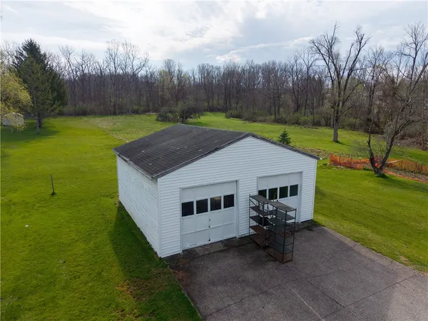 $349,900 | 4753 East Lake Road, Livonia, NY 14487