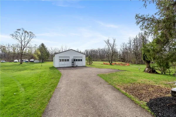 $349,900 | 4753 East Lake Road, Livonia, NY 14487
