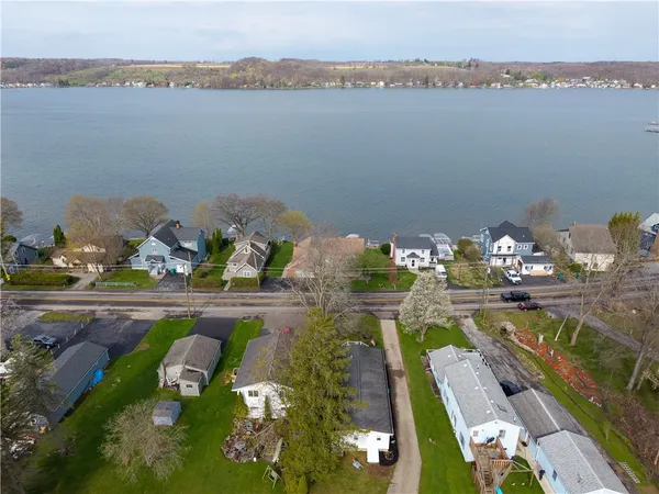 $349,900 | 4753 East Lake Road, Livonia, NY 14487