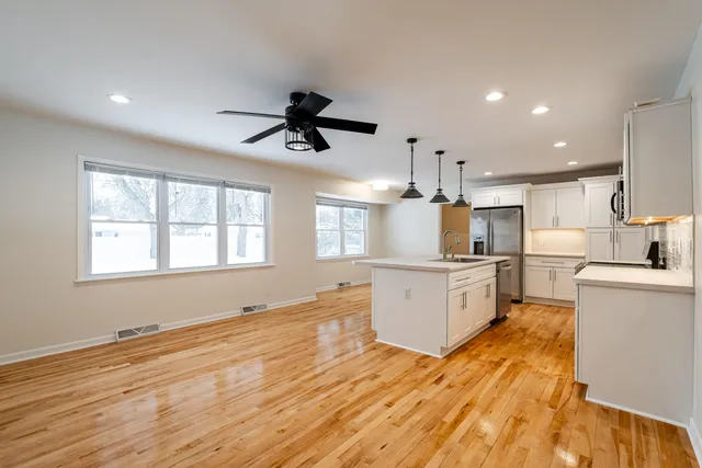 $2,400 | 6604 West Glenbrook Road, Brown Deer, WI 53223