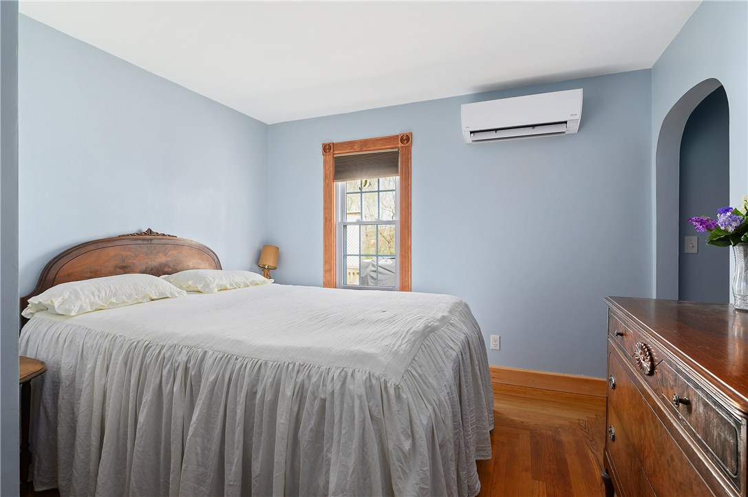 648 Prospect Street Woonsocket, RI 02895 - Photo 17 of 27