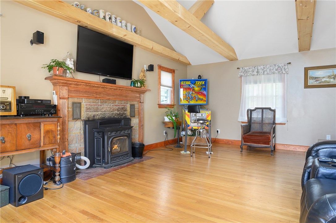 648 Prospect Street Woonsocket, RI 02895 - Photo 6 of 27