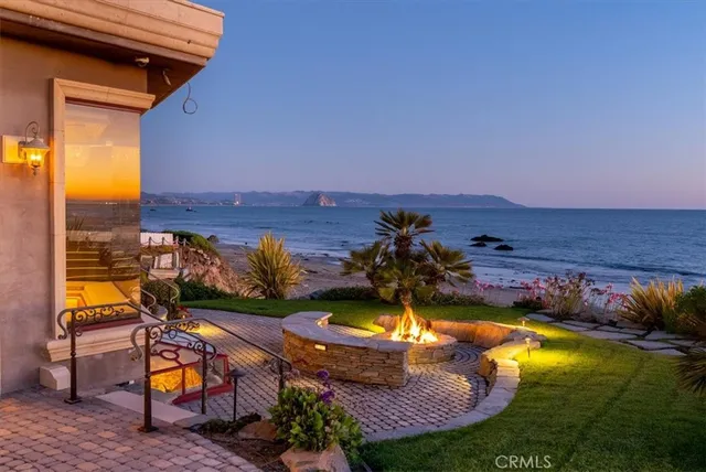 $10,998,000 | 502 Pacific Avenue, Cayucos, CA 93430