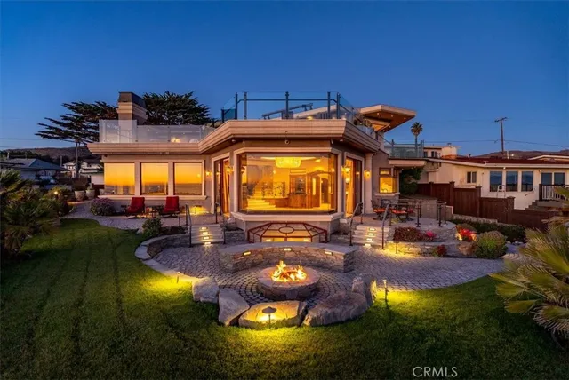 $10,998,000 | 502 Pacific Avenue, Cayucos, CA 93430