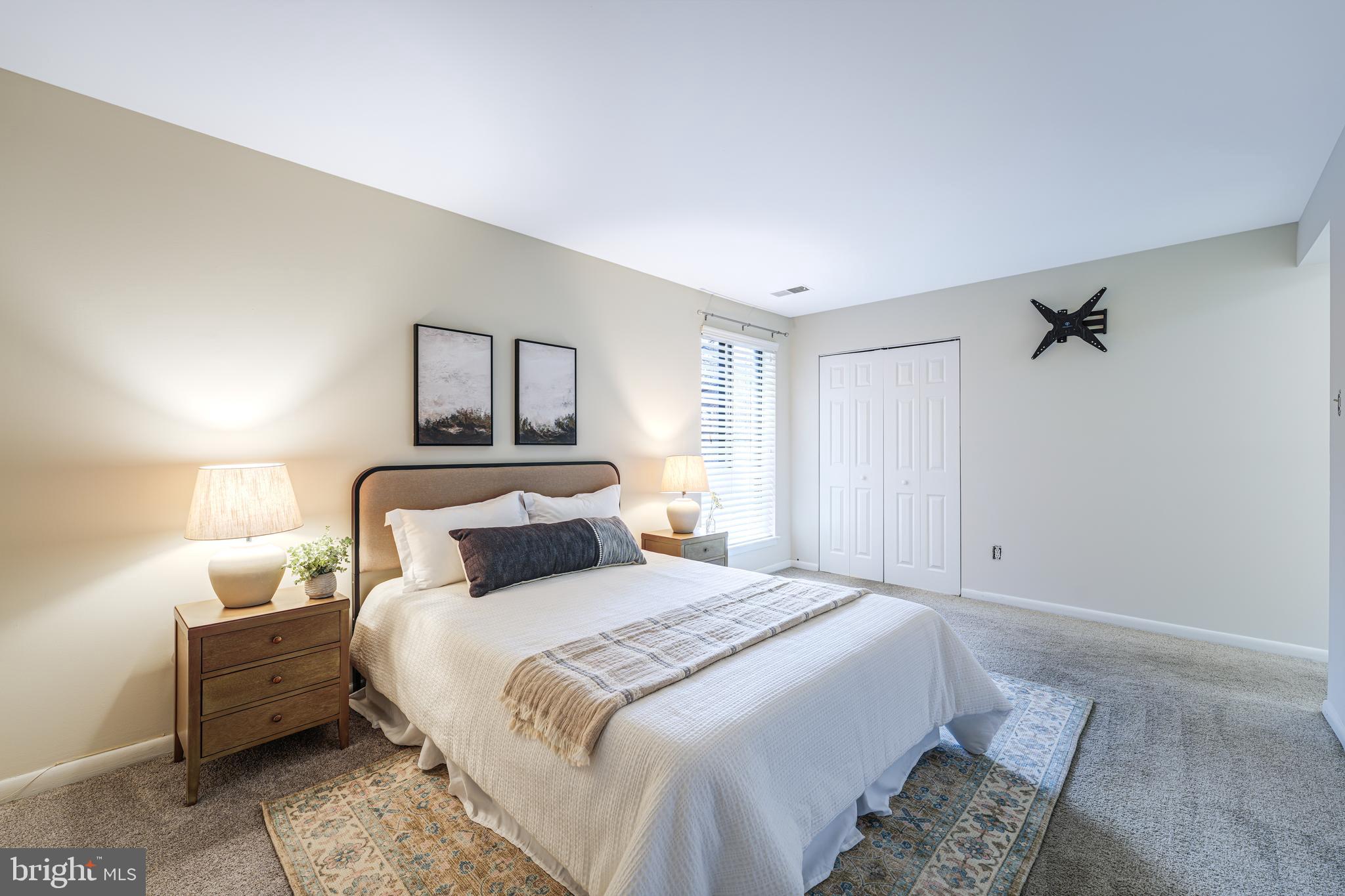 11252 Chestnut Grove Square Reston, VA 20190 - Photo 18 of 31