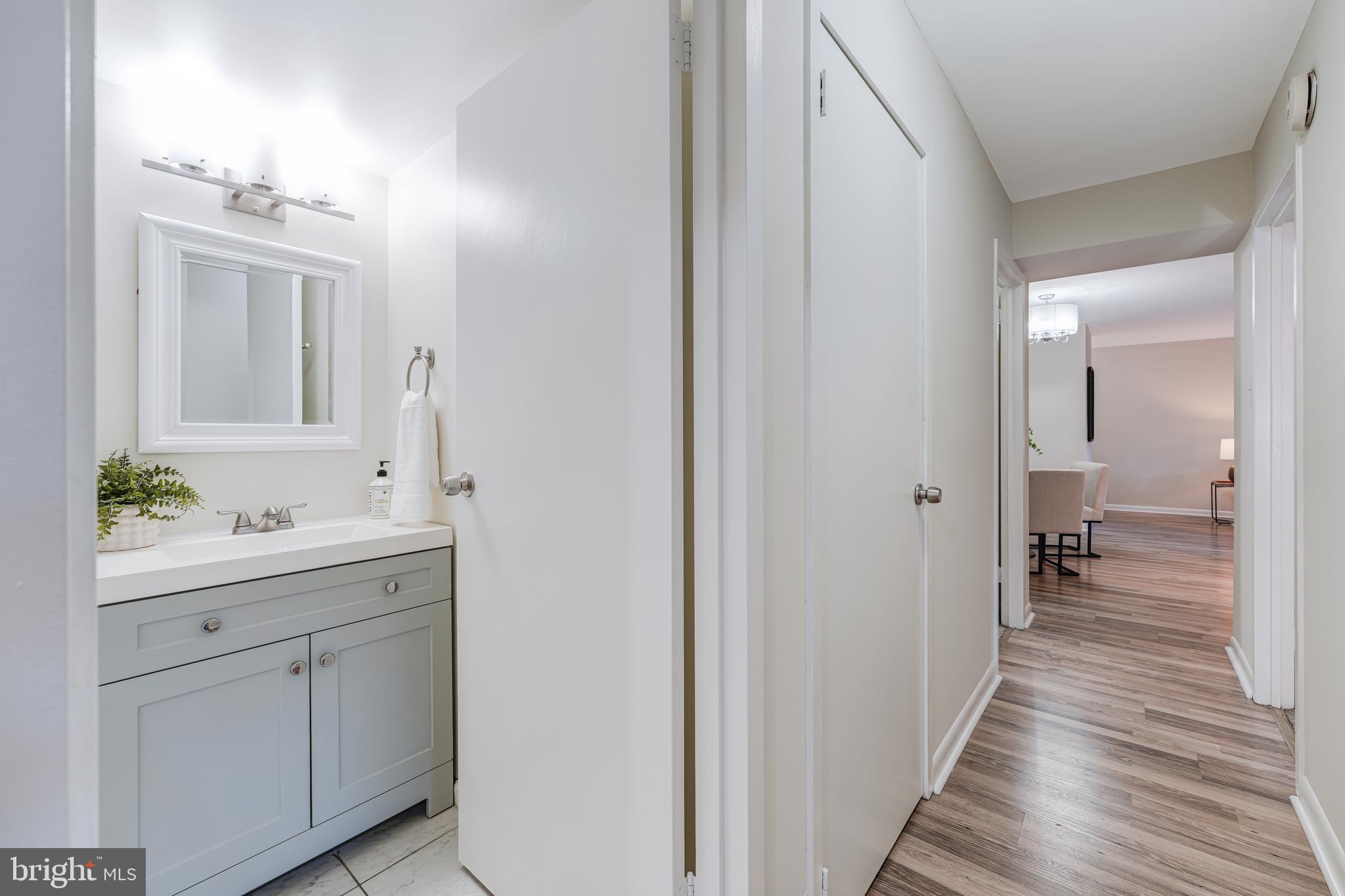 11252 Chestnut Grove Square Reston, VA 20190 - Photo 26 of 31