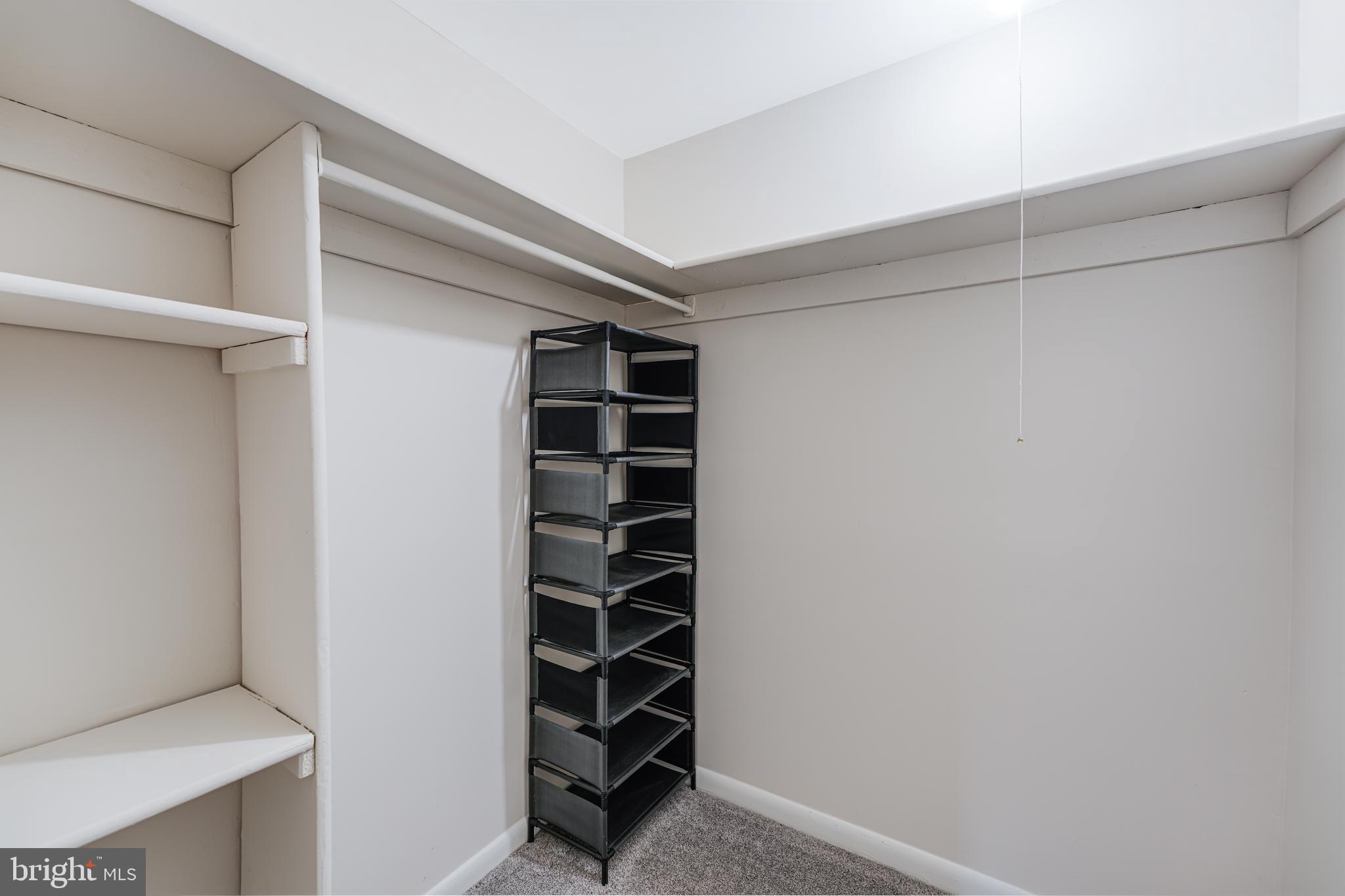 11252 Chestnut Grove Square Reston, VA 20190 - Photo 29 of 31