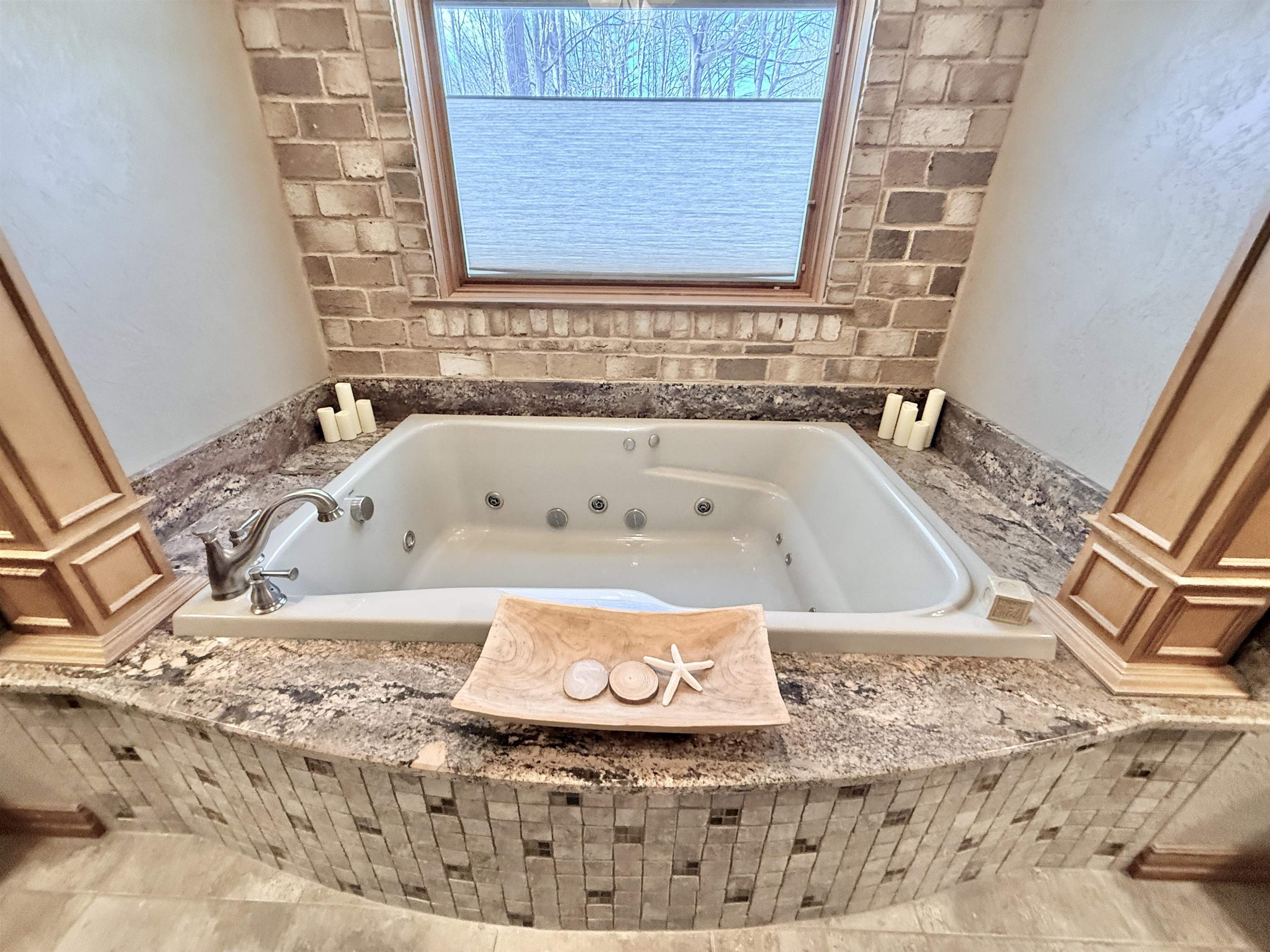448 Harvest Road Green Bay, WI 54302 - Photo 21 of 71