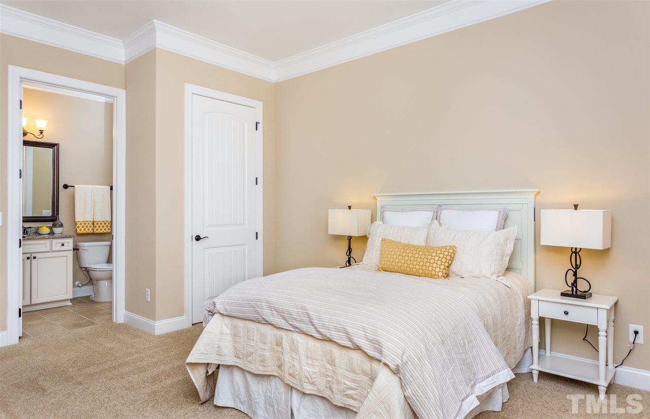 8433 Lochwind Run, Unit 23 Raleigh, NC 27615 - Photo 4 of 12 Gallery Image 4