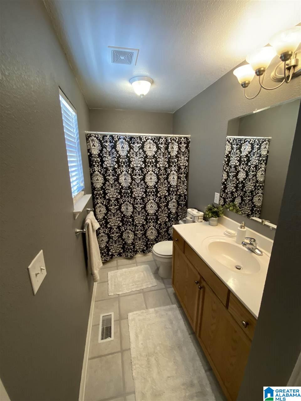 227 Miranda Road Warrior, AL 35180 - Photo 15 of 28