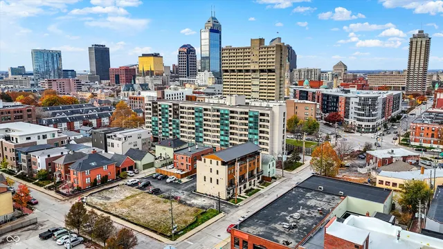 $804,500 | 527 East North Street, Indianapolis, IN 46204