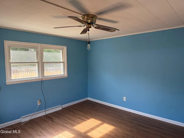 $1,700 | 563 4th Avenue, Troy, NY 12182