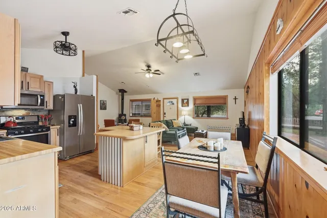 $450,000 | 5094 James Circle, Pine, AZ 85544