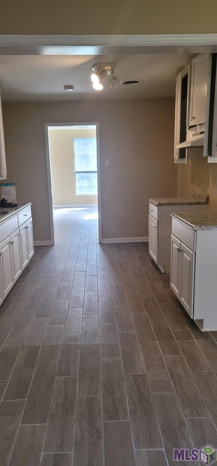 3905 Elm Drive Baton Rouge, LA 70805 - Photo 2 of 5