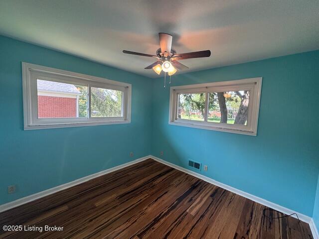 4410 Kinloch Road Louisville, KY 40207 - Photo 10 of 16 Bedroom 3