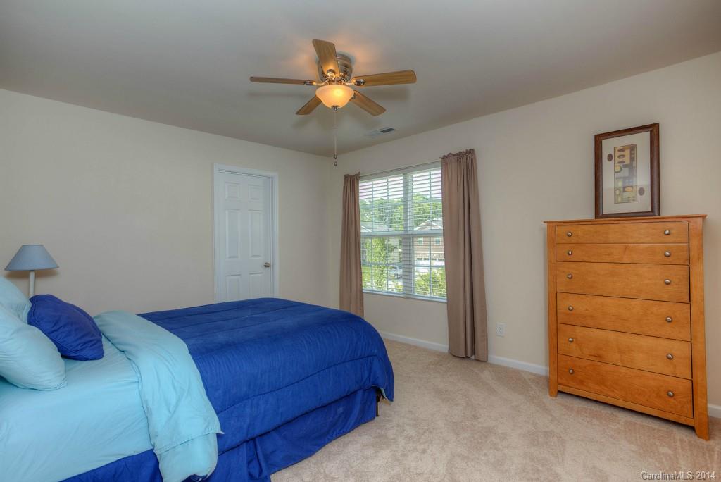 10007 Bristley Road Charlotte, NC 28227 - Photo 12 of 17