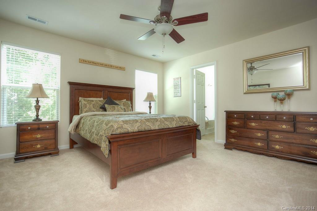 10007 Bristley Road Charlotte, NC 28227 - Photo 8 of 17