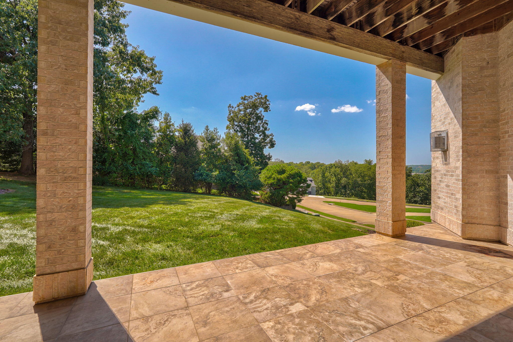 5261 South Applecross Way Springfield, MO 65809 - Photo 79 of 88 5261 S Applecross Way-93