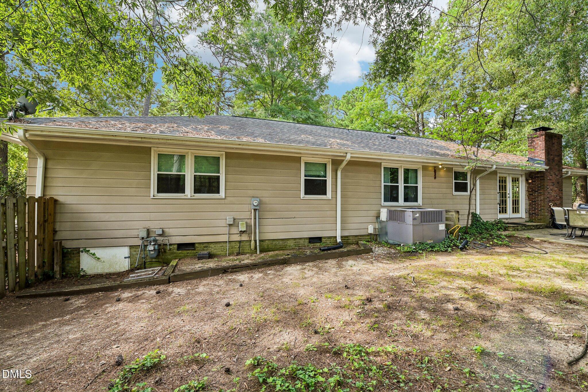 1421 Elberon Place Raleigh, NC 27609 - Photo 21 of 21 39-web-or-mls-Elberon Pl-S1308-039