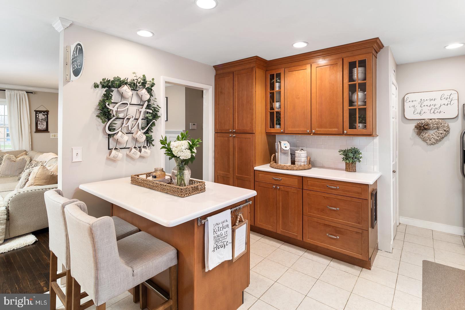 2081 Whatley Road Hamilton, NJ 08690 - Photo 11 of 44