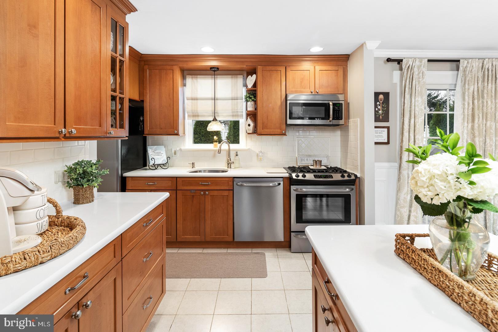 2081 Whatley Road Hamilton, NJ 08690 - Photo 12 of 44
