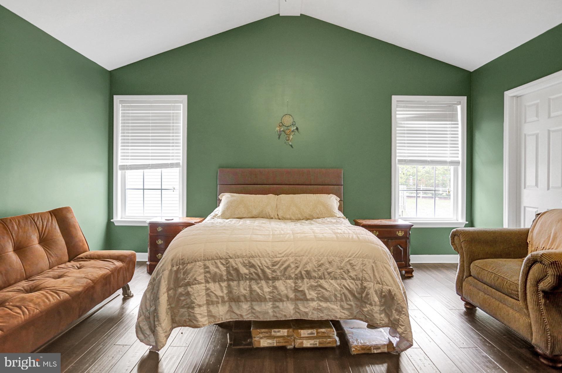 23 Pacific Avenue Reading, PA 19608 - Photo 21 of 38 a bedroom with a bed and window