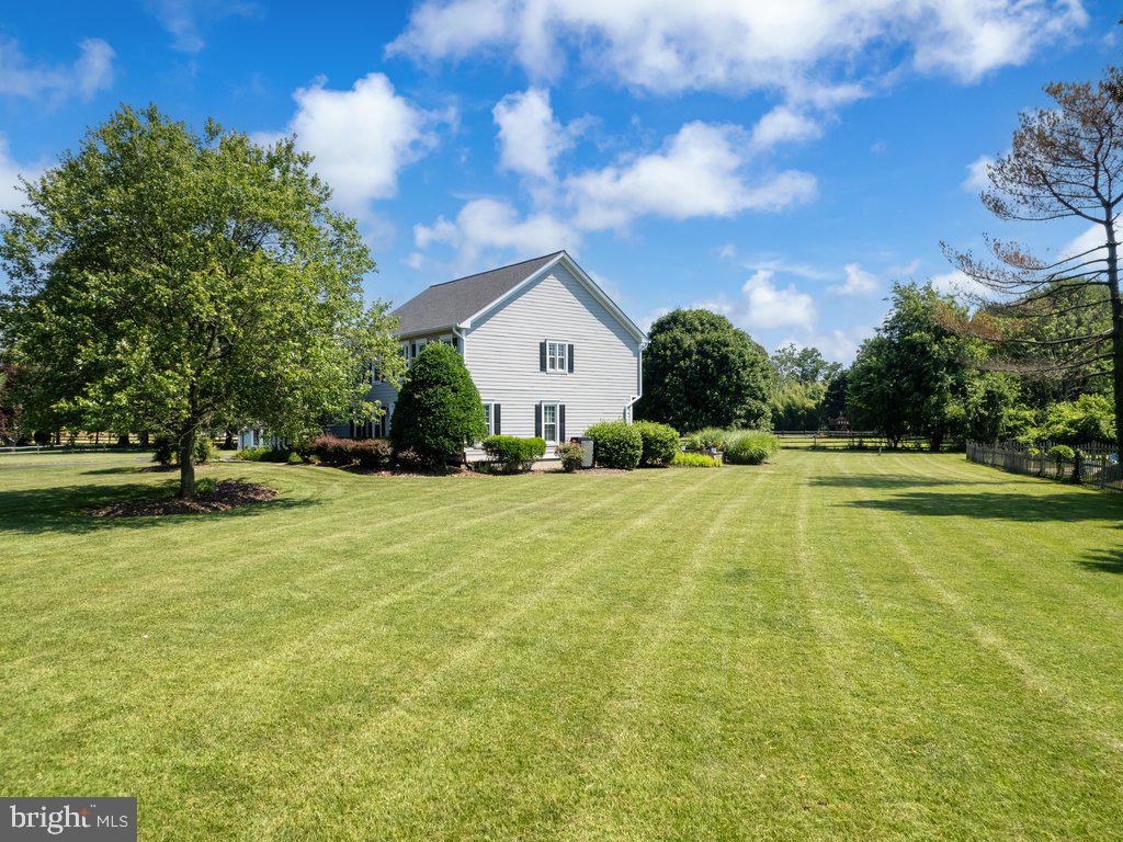 1877 Cherry Road Annapolis, MD 21409 - Photo 41 of 65 Beautfiully landscaped