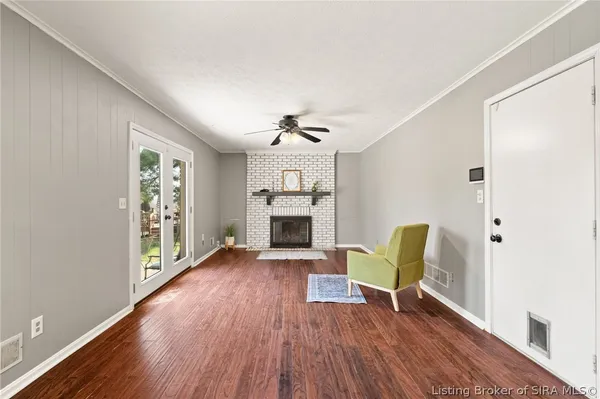 $315,000 | 1103 Carriage Lane, New Albany, IN 47150