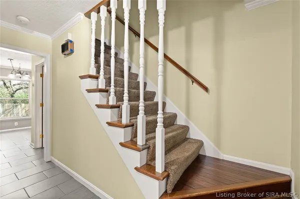 $315,000 | 1103 Carriage Lane, New Albany, IN 47150