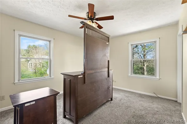 $315,000 | 1103 Carriage Lane, New Albany, IN 47150