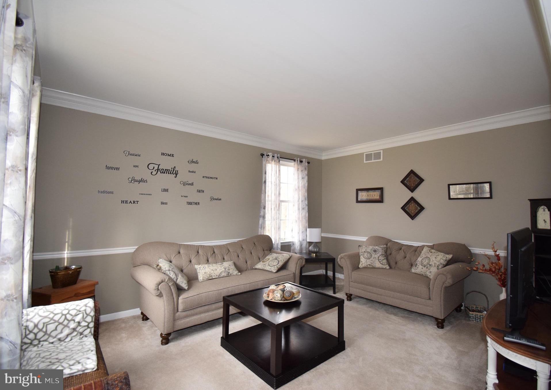 439 Little Egypt Road Elkton, MD 21921 - Photo 14 of 26 Living Room