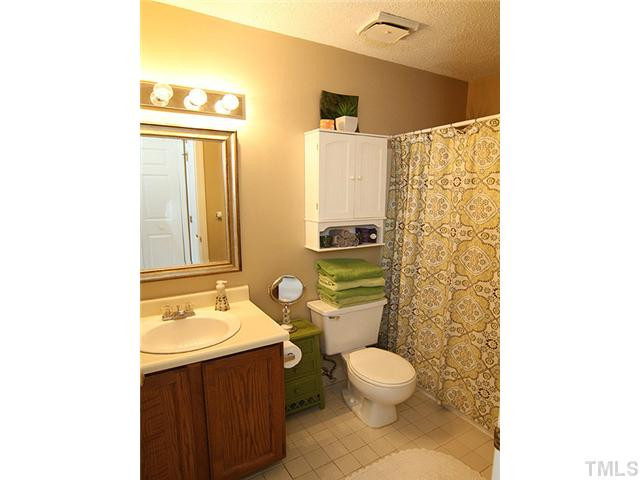 1906 Township Circle Raleigh, NC 27609 - Photo 9 of 12 Bathroom