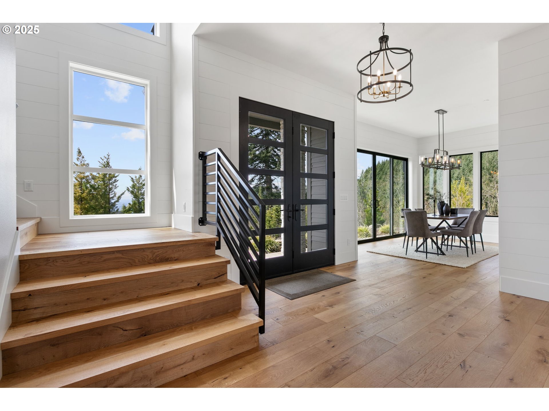 858 Sommerset Road Woodland, WA 98674 - Photo 3 of 46 Entrance/Foyer