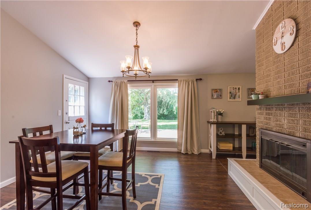 455 Donegal Drive Rochester, MI 48309 - Photo 15 of 34 455 Donegal-26.jpg