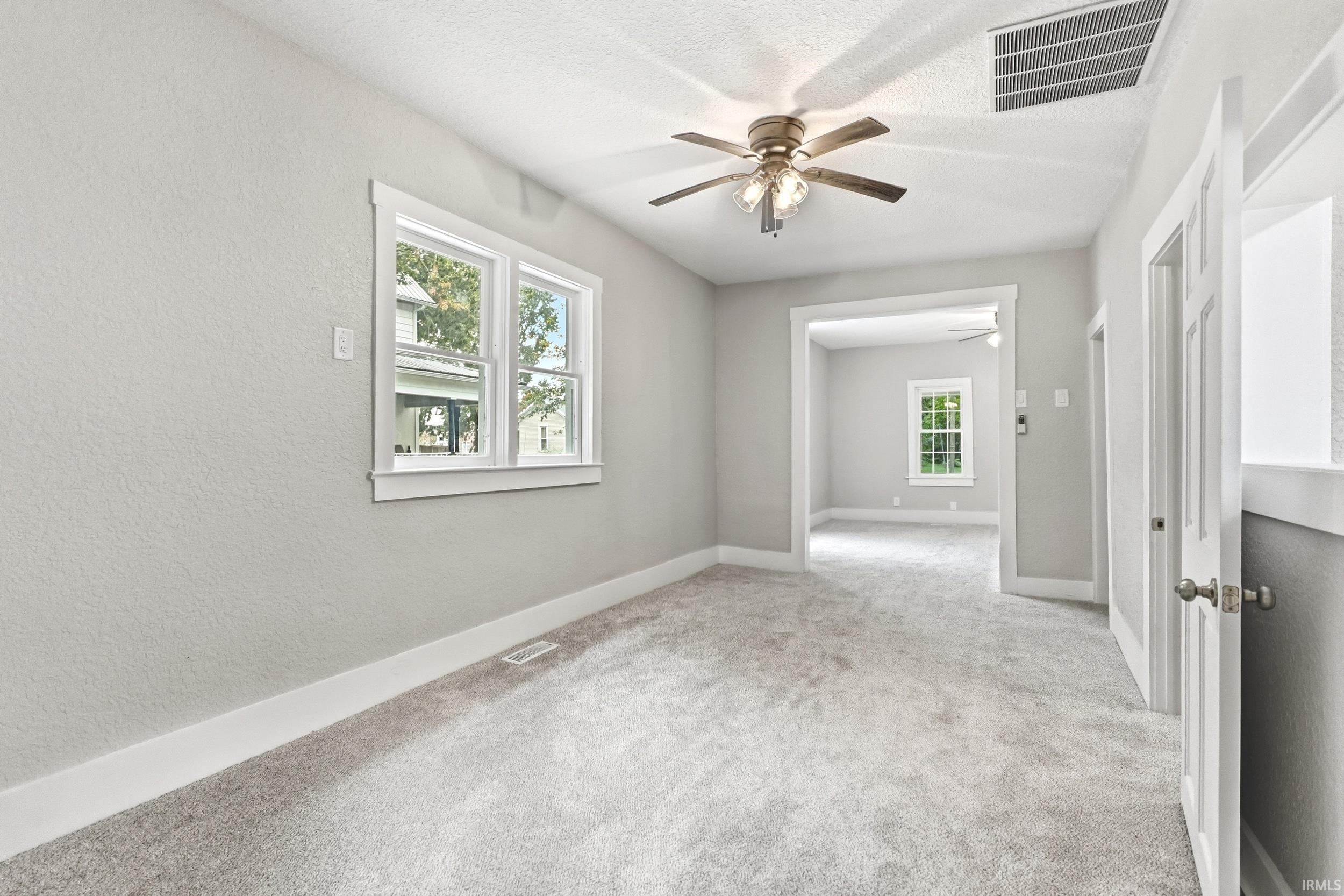 213 East 3rd Street Warren, IN 46792 - Photo 9 of 34 Gallery Image 9
