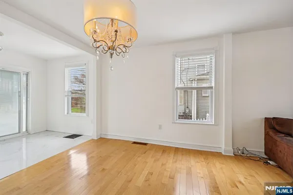 $599,900 | 365 Highland Street, Englewood, NJ 07631