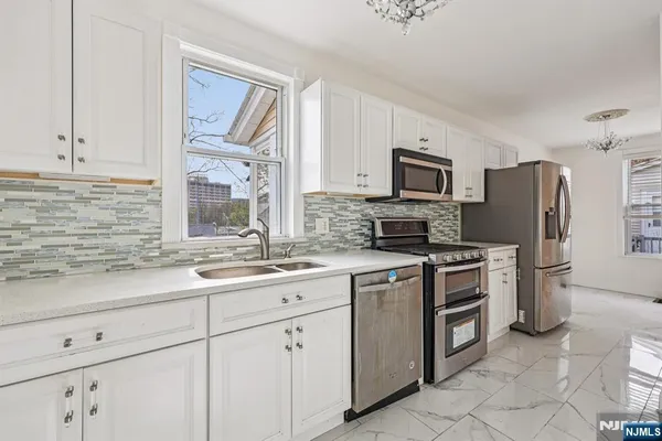 $599,900 | 365 Highland Street, Englewood, NJ 07631