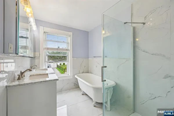 $599,900 | 365 Highland Street, Englewood, NJ 07631