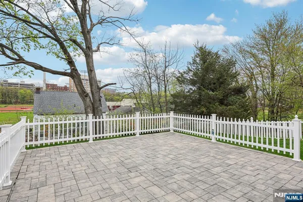 $599,900 | 365 Highland Street, Englewood, NJ 07631