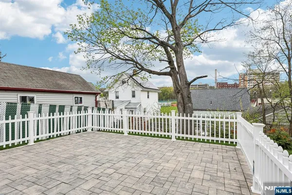 $599,900 | 365 Highland Street, Englewood, NJ 07631
