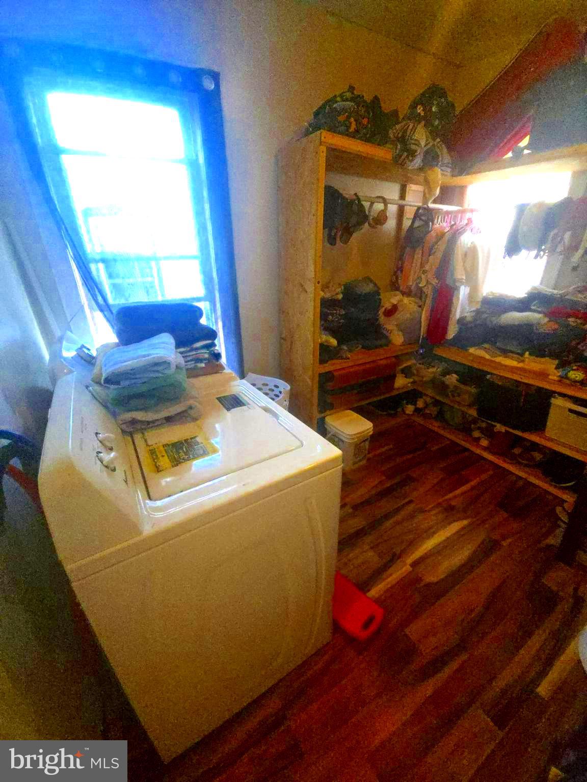 124 Pear Street Reading, PA 19601 - Photo 16 of 19 a utility room with dryer and washer