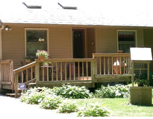 3 Stanley Road Medway, MA 02053 - Photo 2 of 21 Gallery Image 2