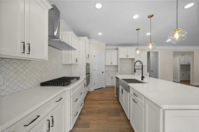 $575,900 | 8111 Burberry Trail, Clemmons, NC 27012