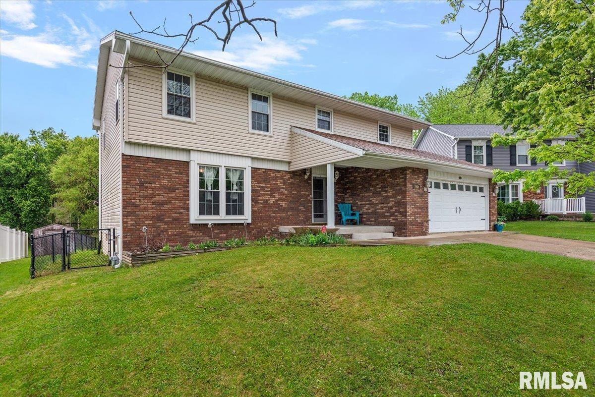 3960 North Northbrook Drive Decatur, IL 62526 - Photo 2 of 37