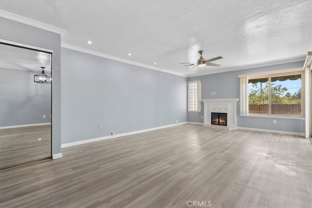 4727 Knickerbocker Lane Riverside, CA 92501 - Photo 6 of 39
