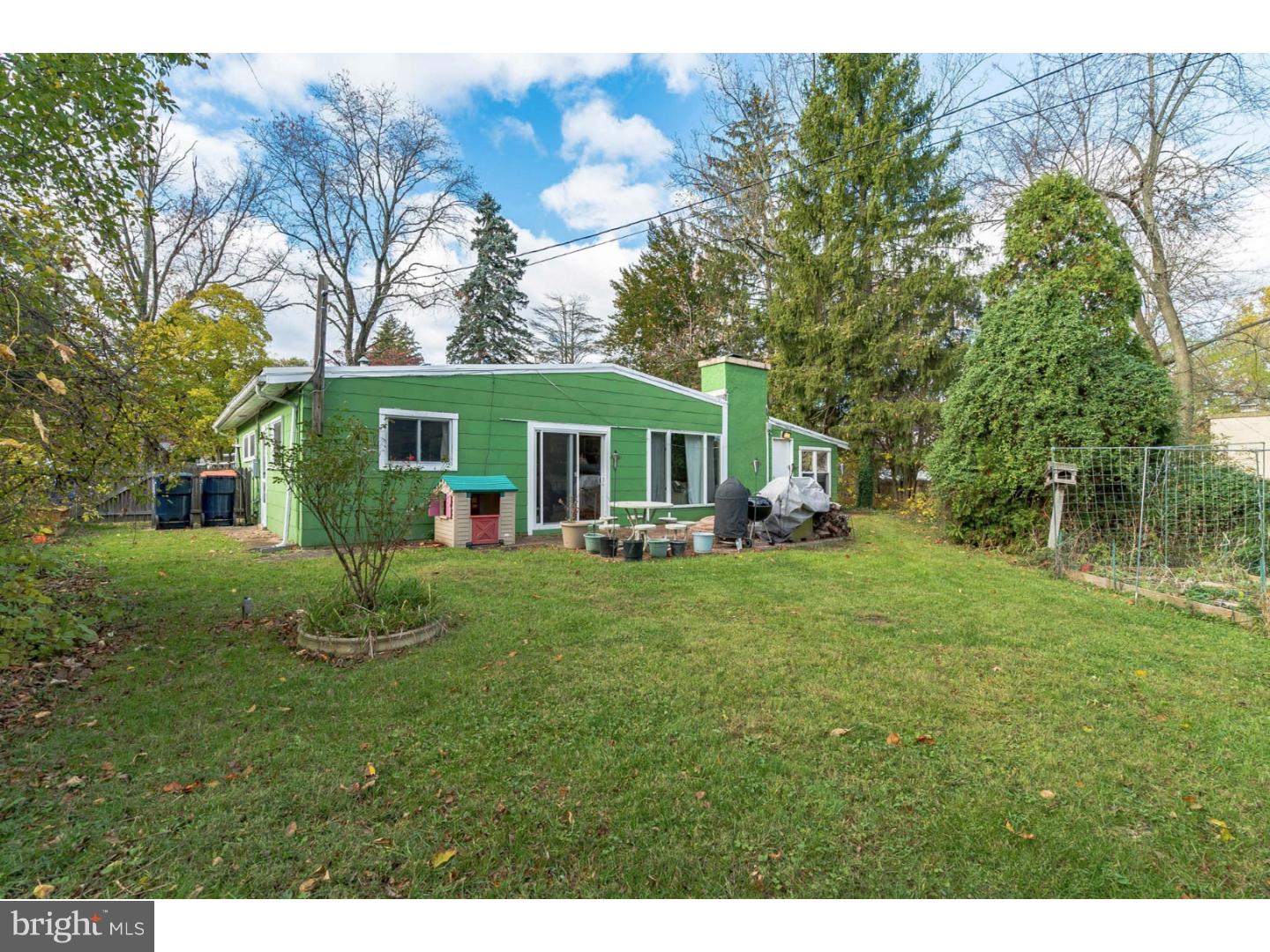 37 Graystone Road Ambler, PA 19002 - Photo 25 of 25 Back Yard