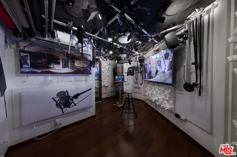 a view of storage and utility