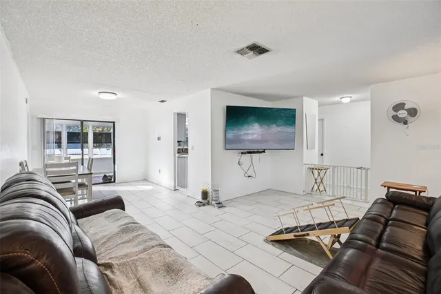 $283,000 | 2083 Arbuckle Road, Spring Hill, FL 34608